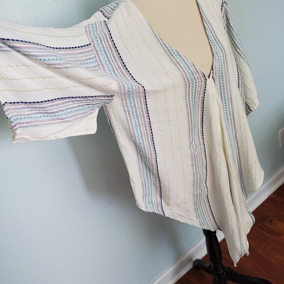 Lovestitch Metallic Blouse Size L - Picture 2 of 8